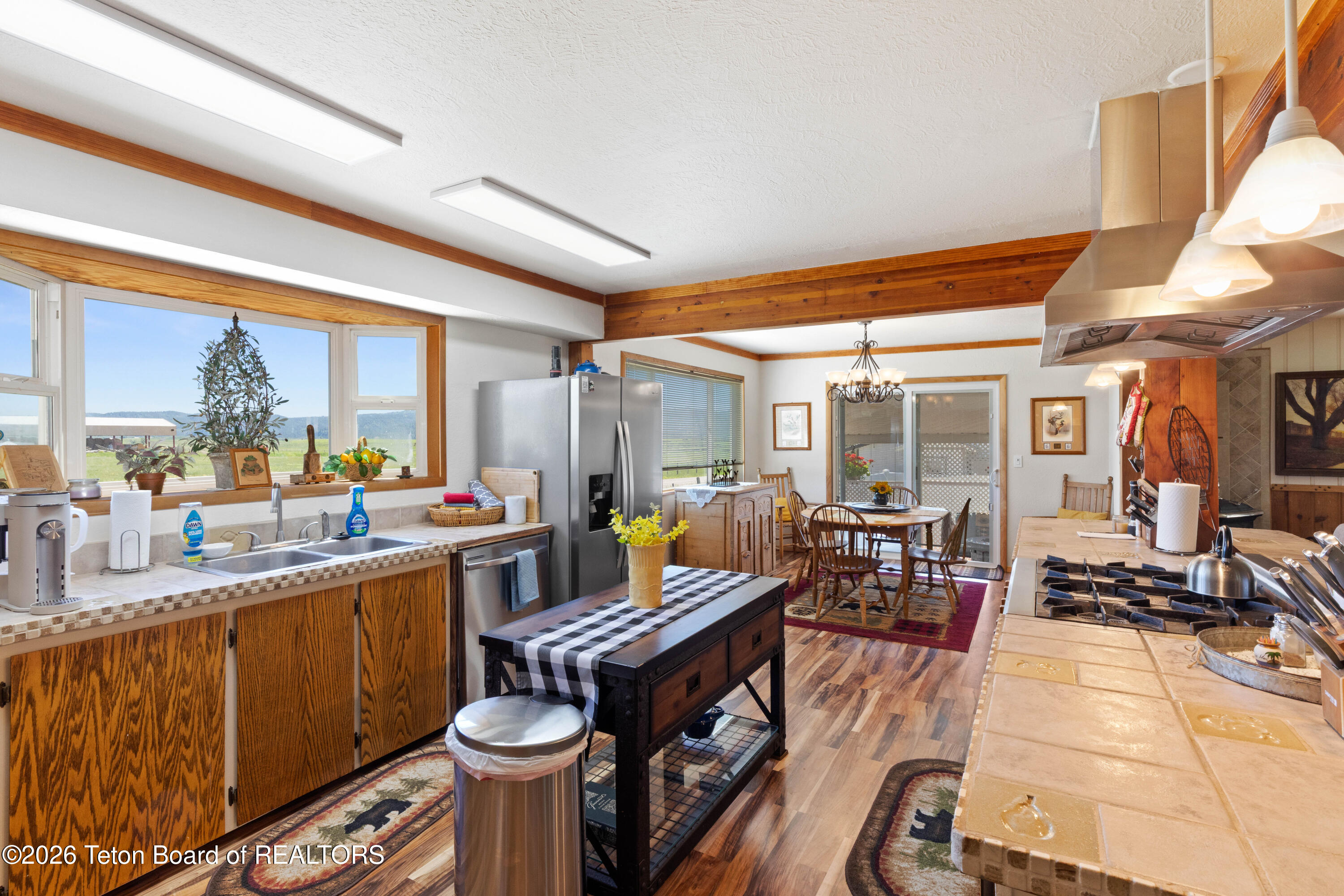 1357 MUDDY STRING Road