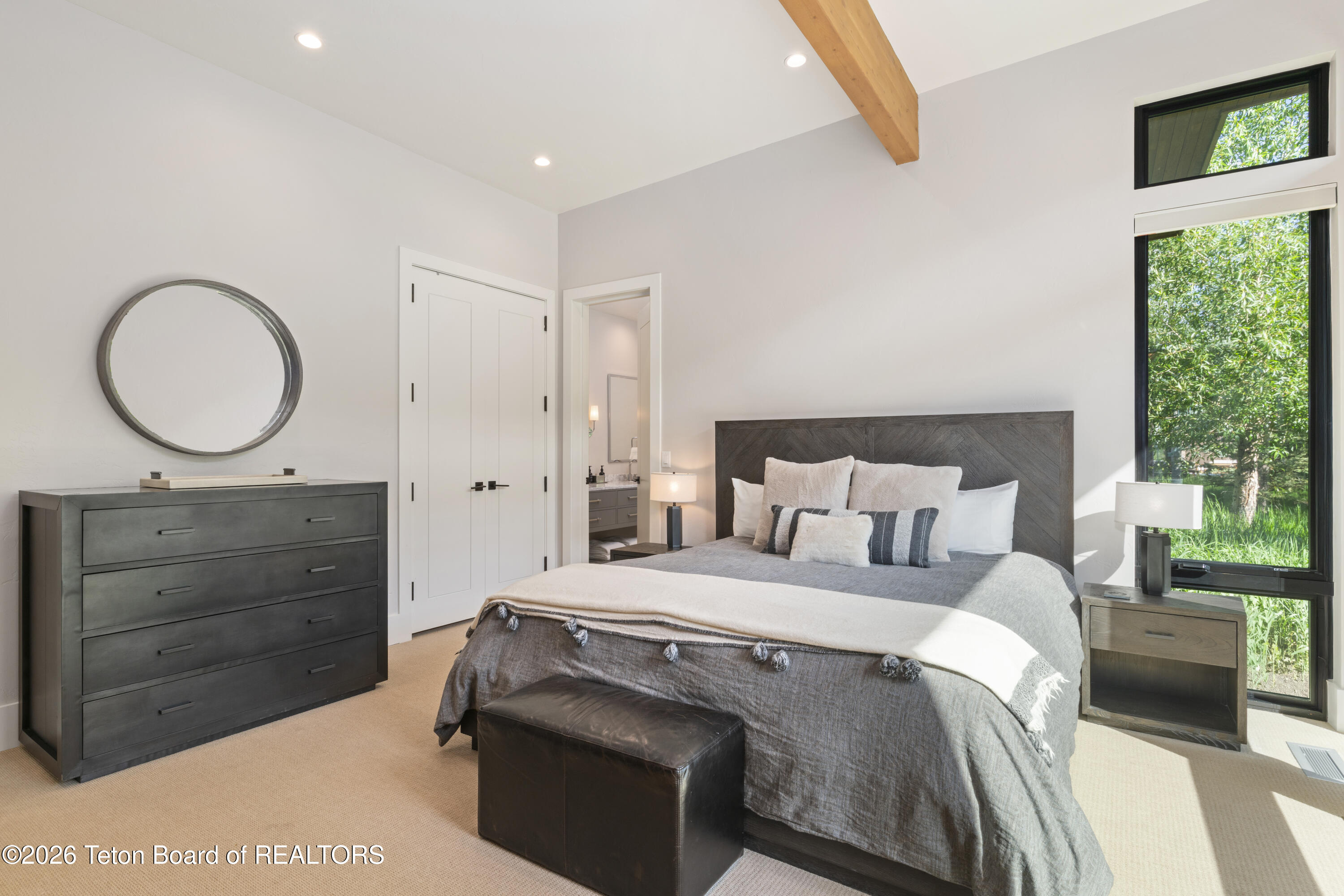 14185 S TIPPET Trail