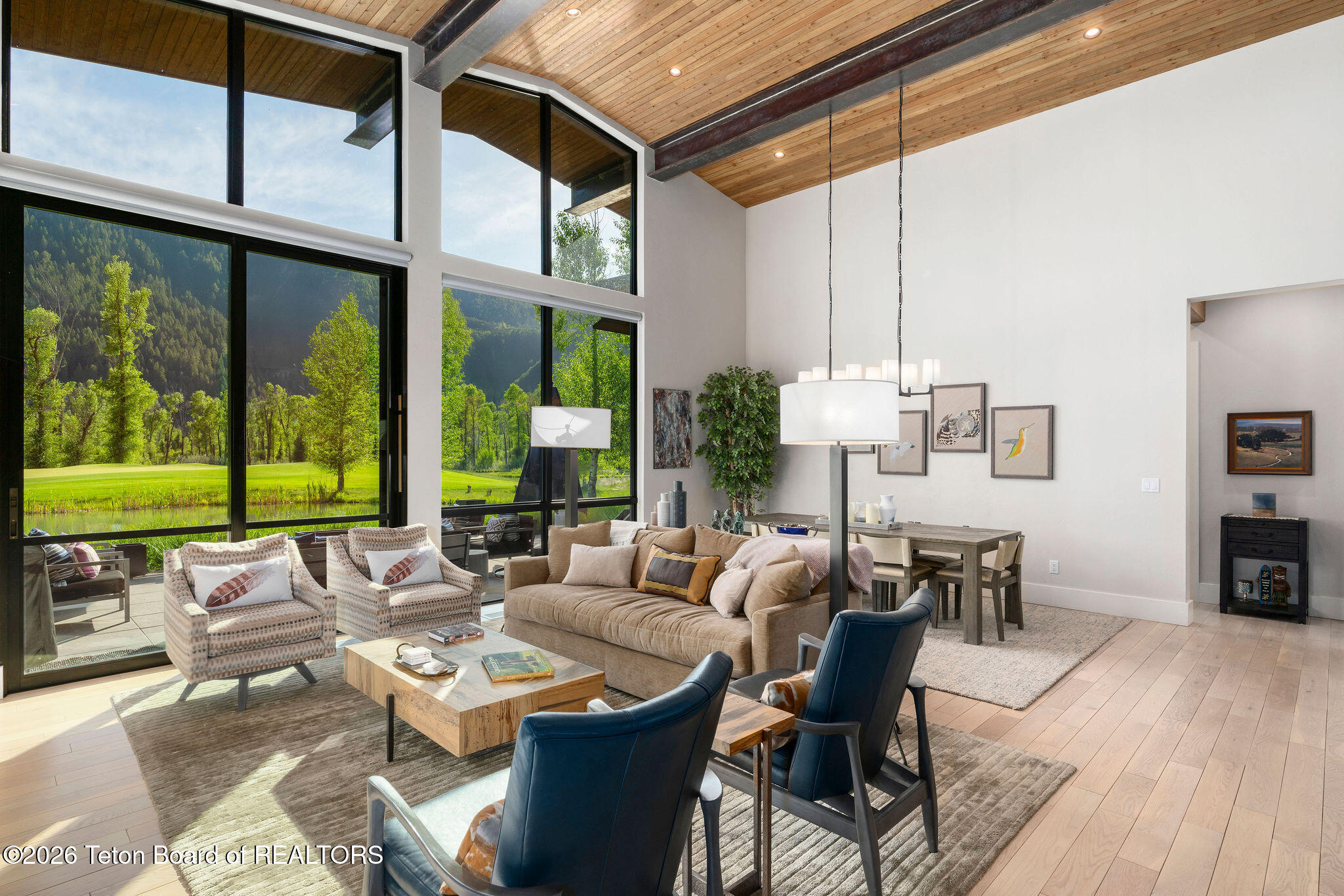 14185 S TIPPET Trail