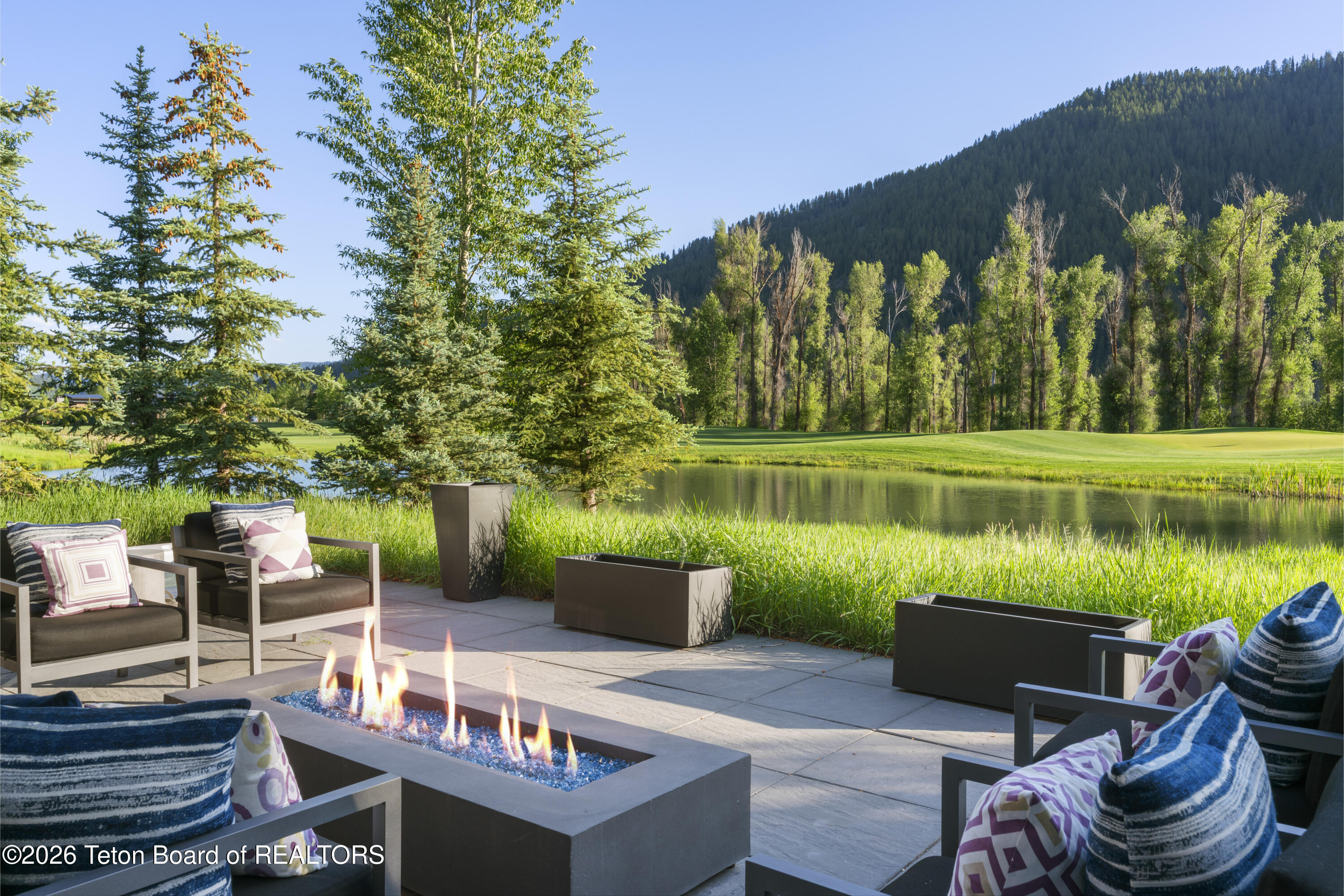 14185 S TIPPET Trail