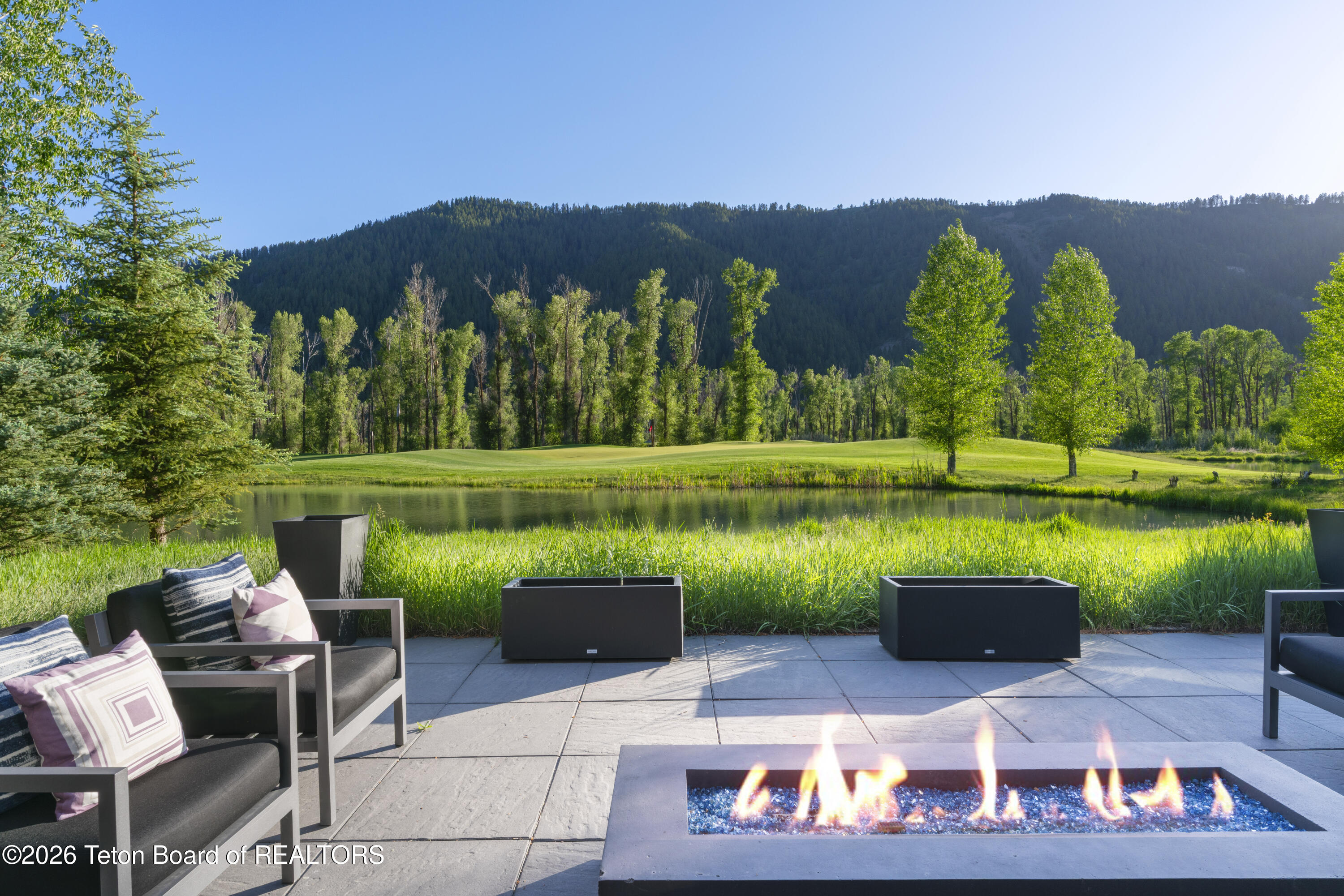 14185 S TIPPET Trail