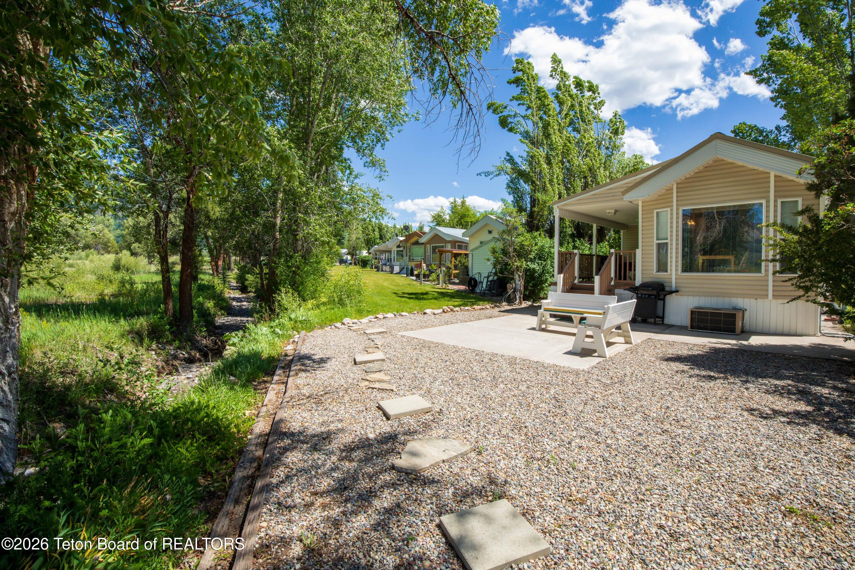 453 RIM Road