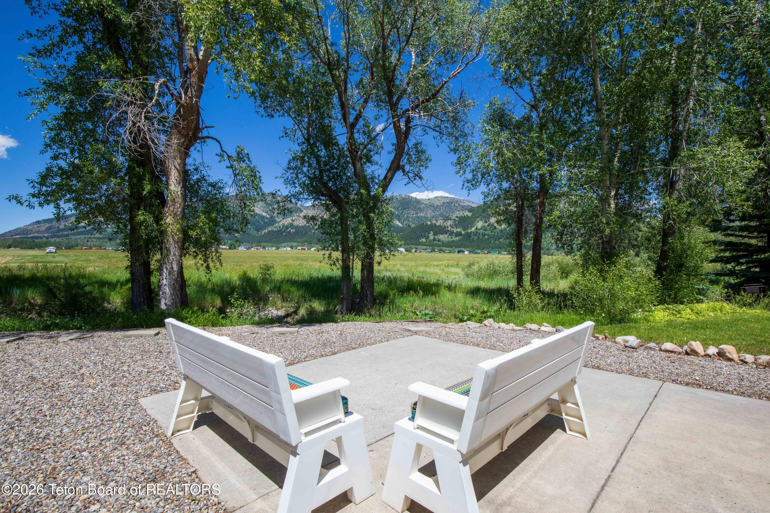 453 RIM Road