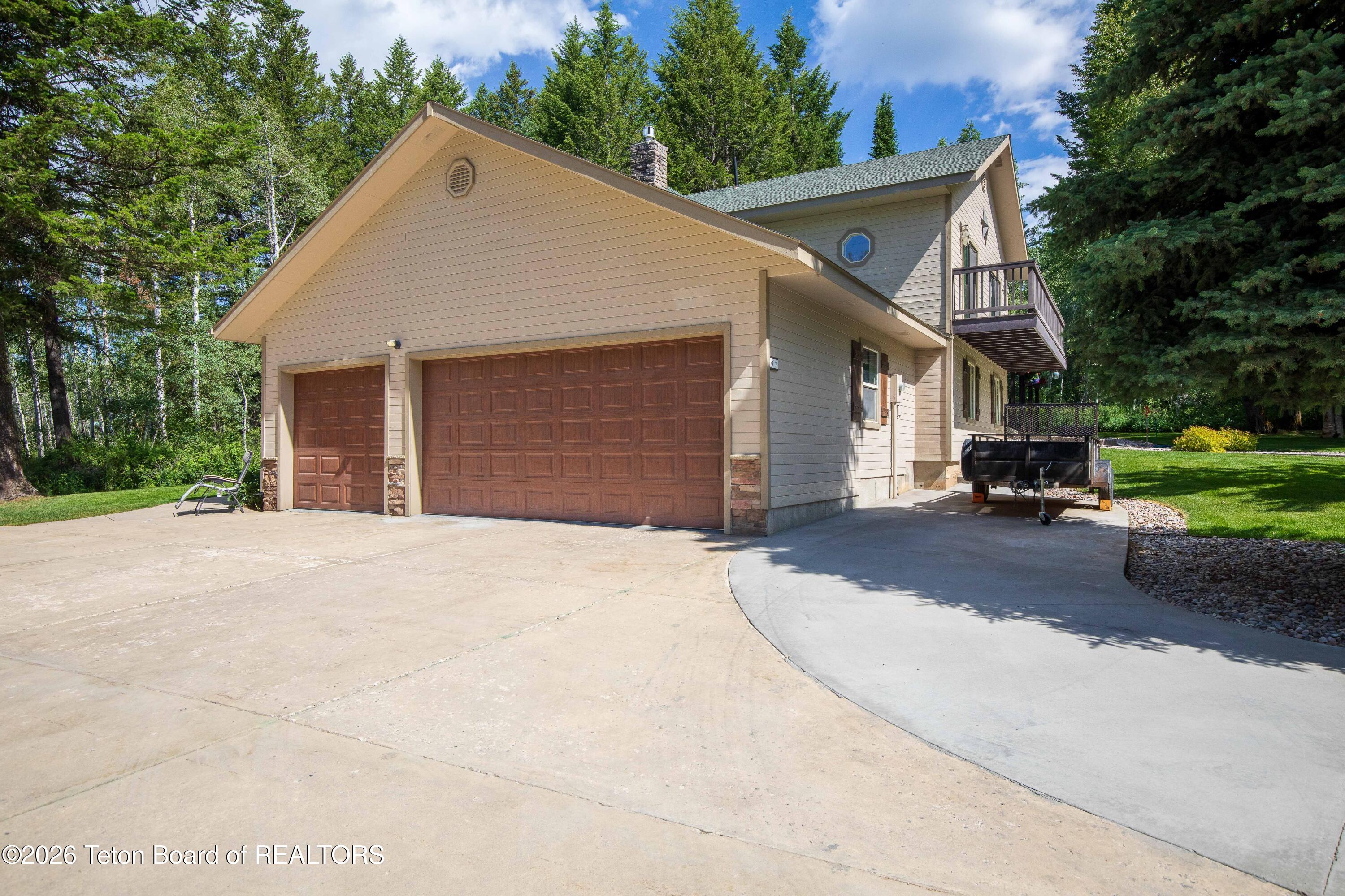 67 HILLSIDE Circle