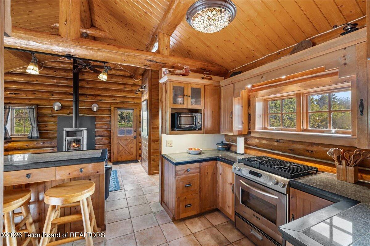 25777 N YELLOWSTONE Trail