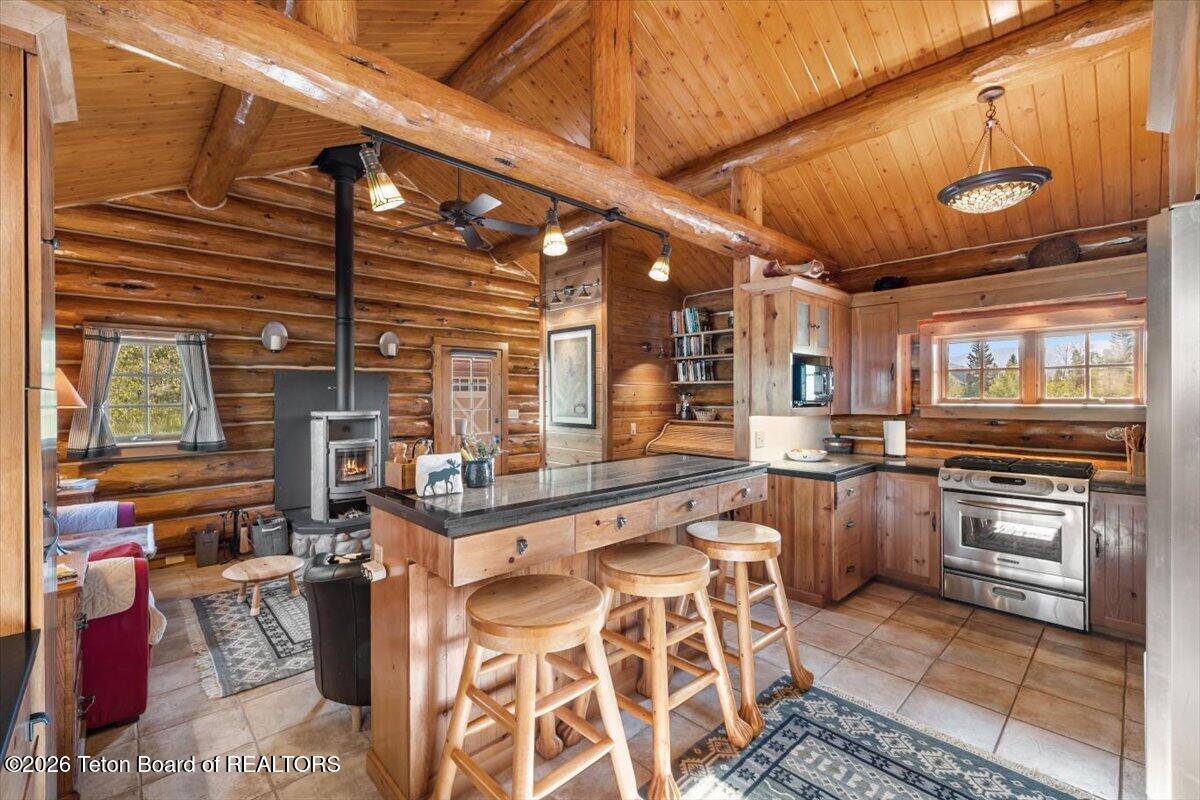 25777 N YELLOWSTONE Trail