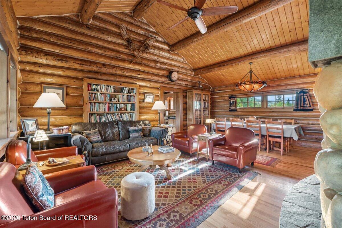 25777 N YELLOWSTONE Trail
