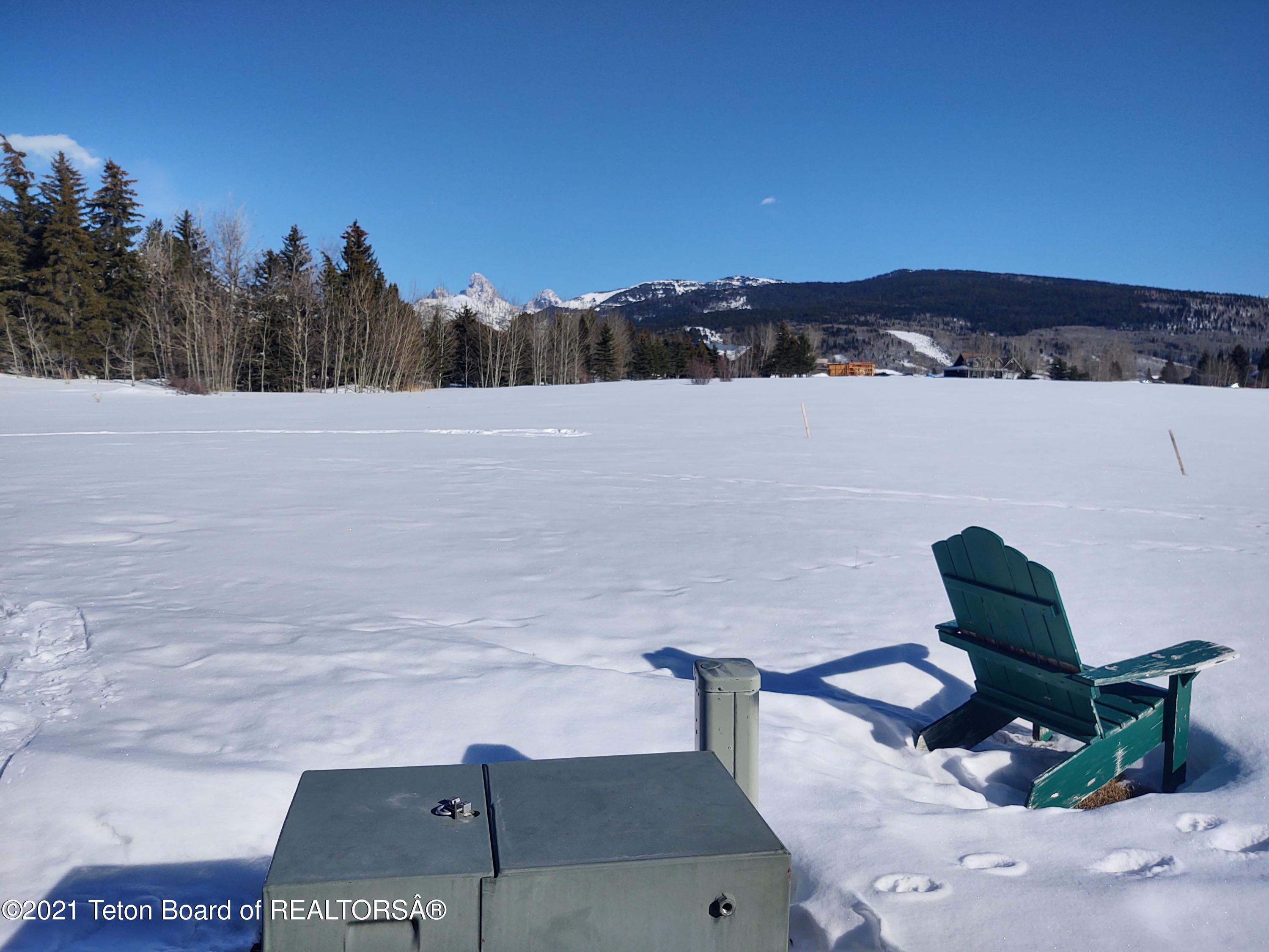 445 TARGHEE TOWNE Road