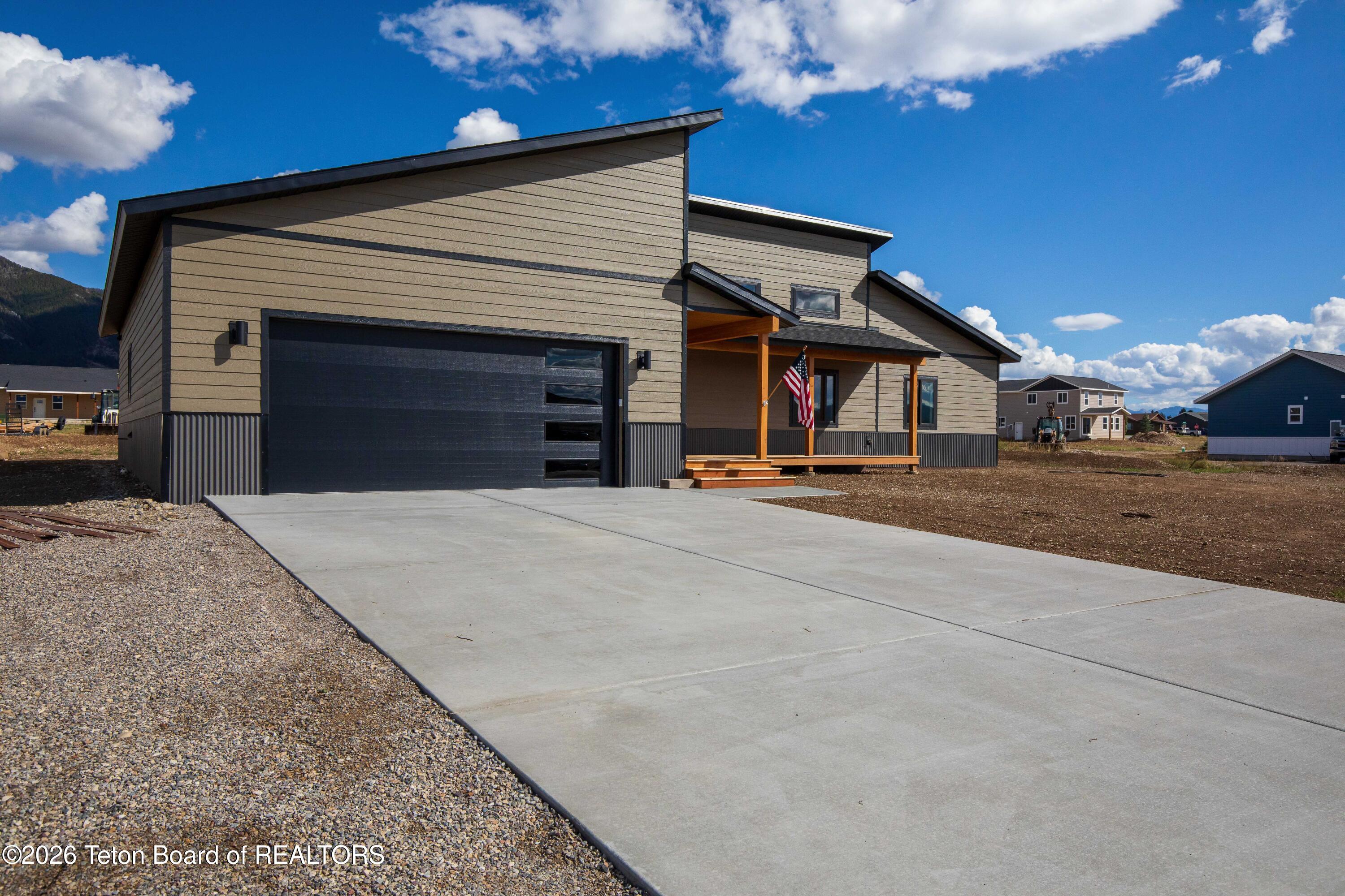 600 LITTLE GREYS Loop