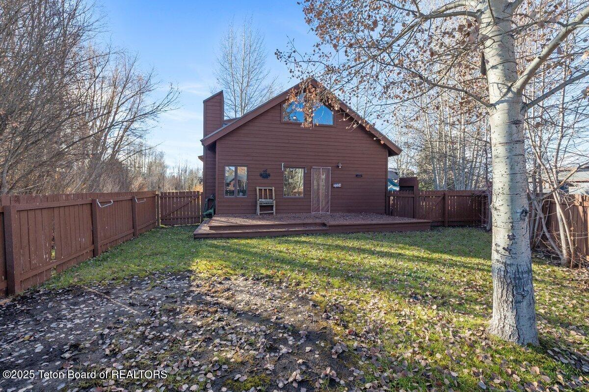 3140 W KING EIDER Road