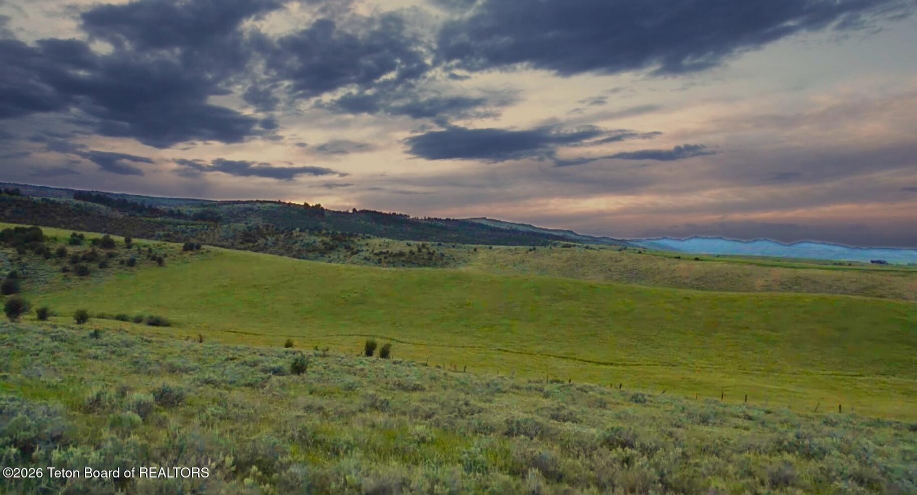 LOT 20 PAINTED HILLS