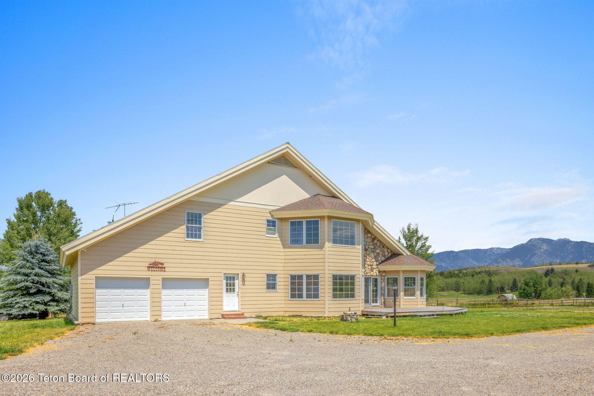 1287 DUFFIN Circle