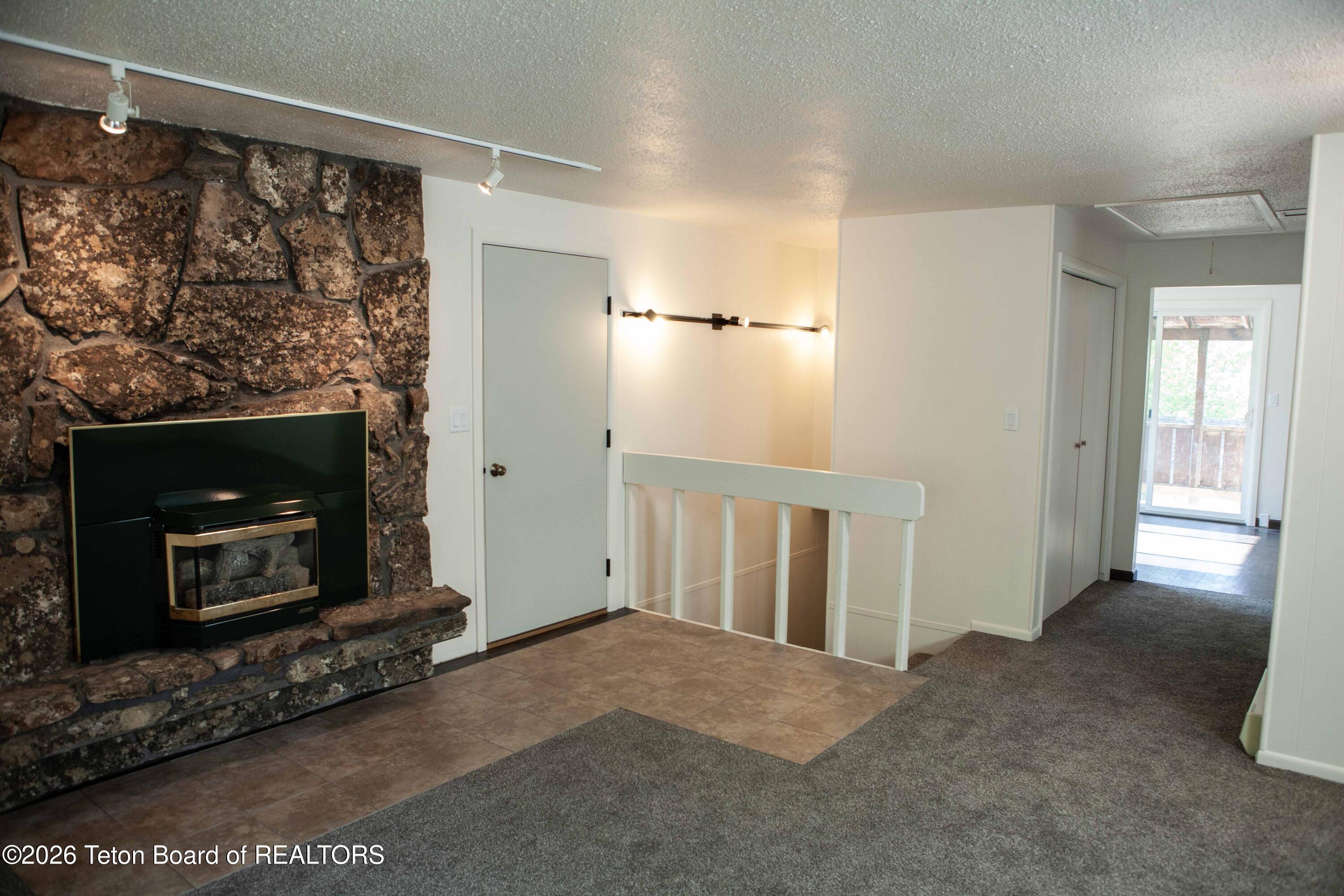 445 ASPEN Drive