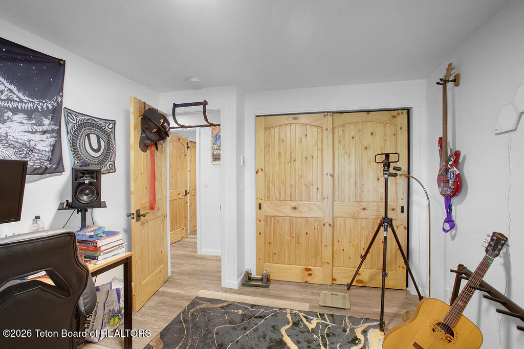 445 ASPEN Drive