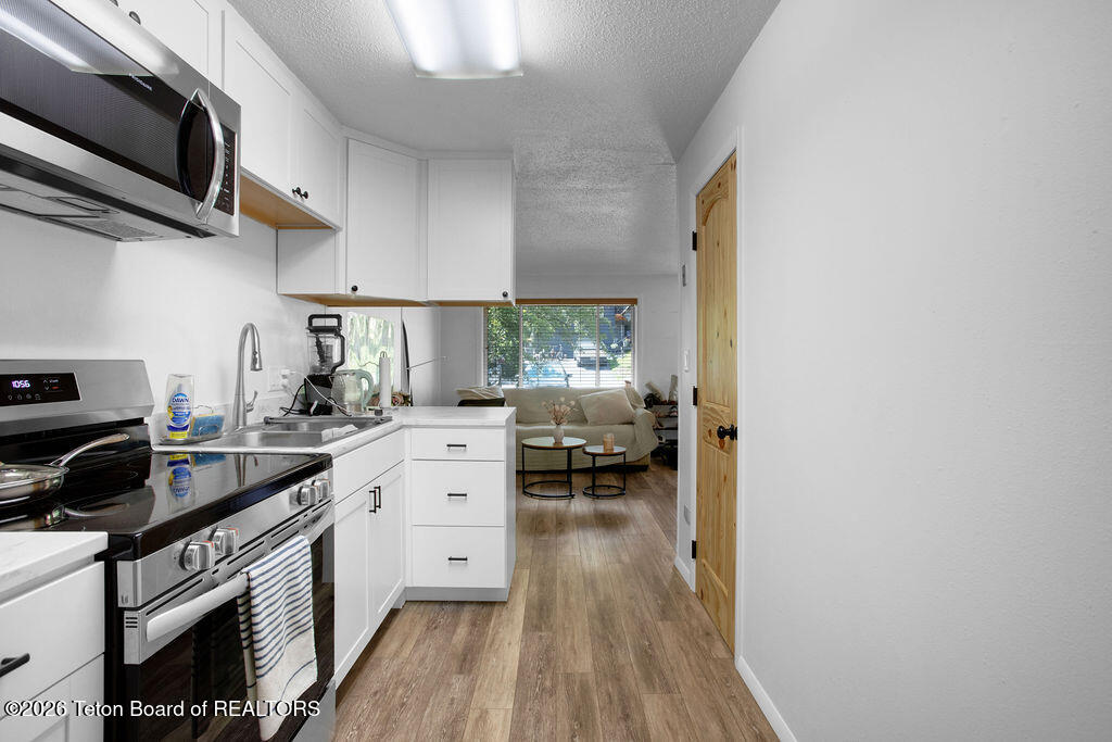 445 ASPEN Drive