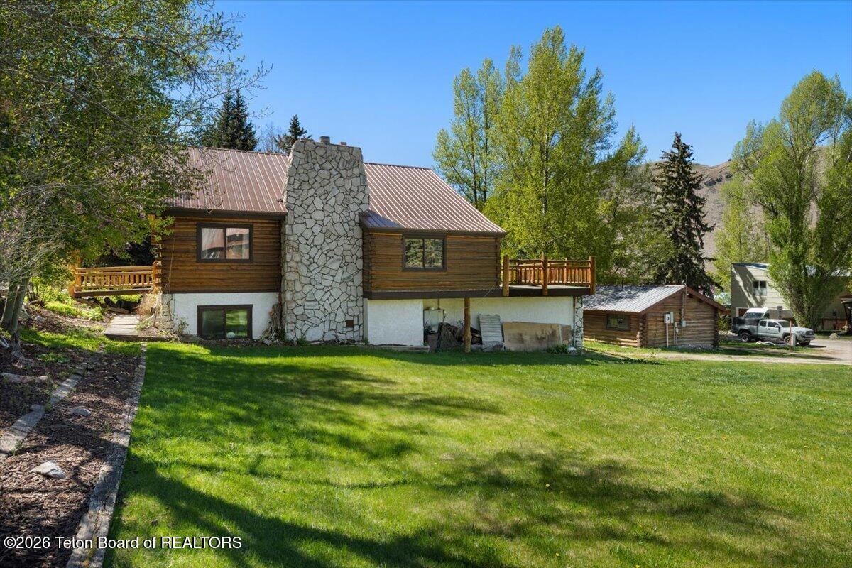 225 PINE Drive