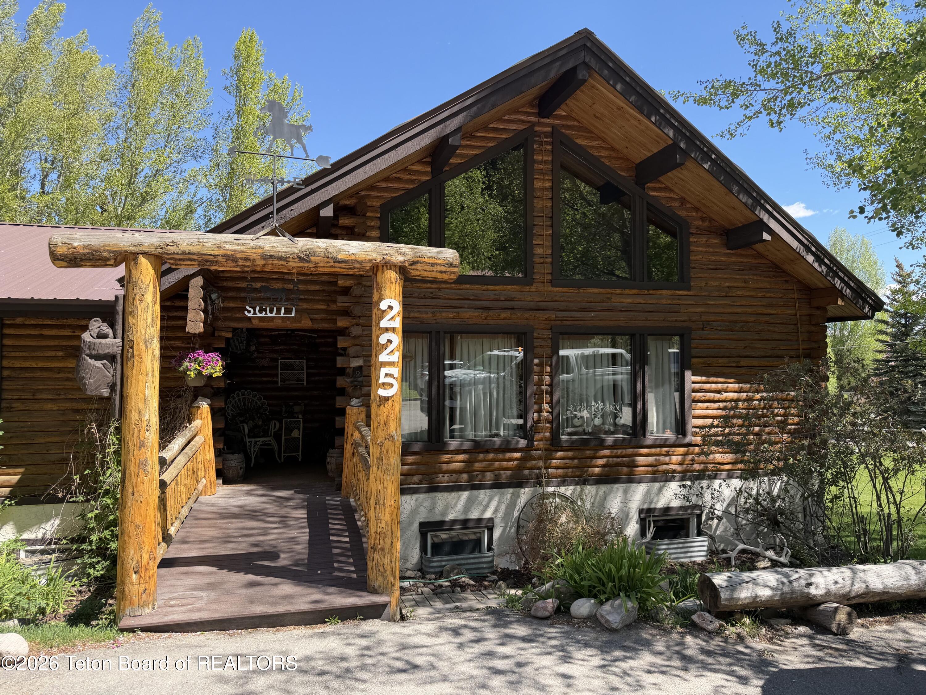 225 PINE Drive