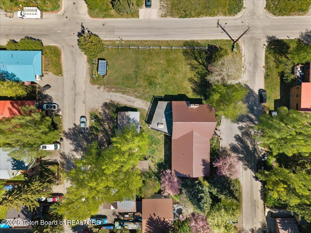 225 PINE Drive