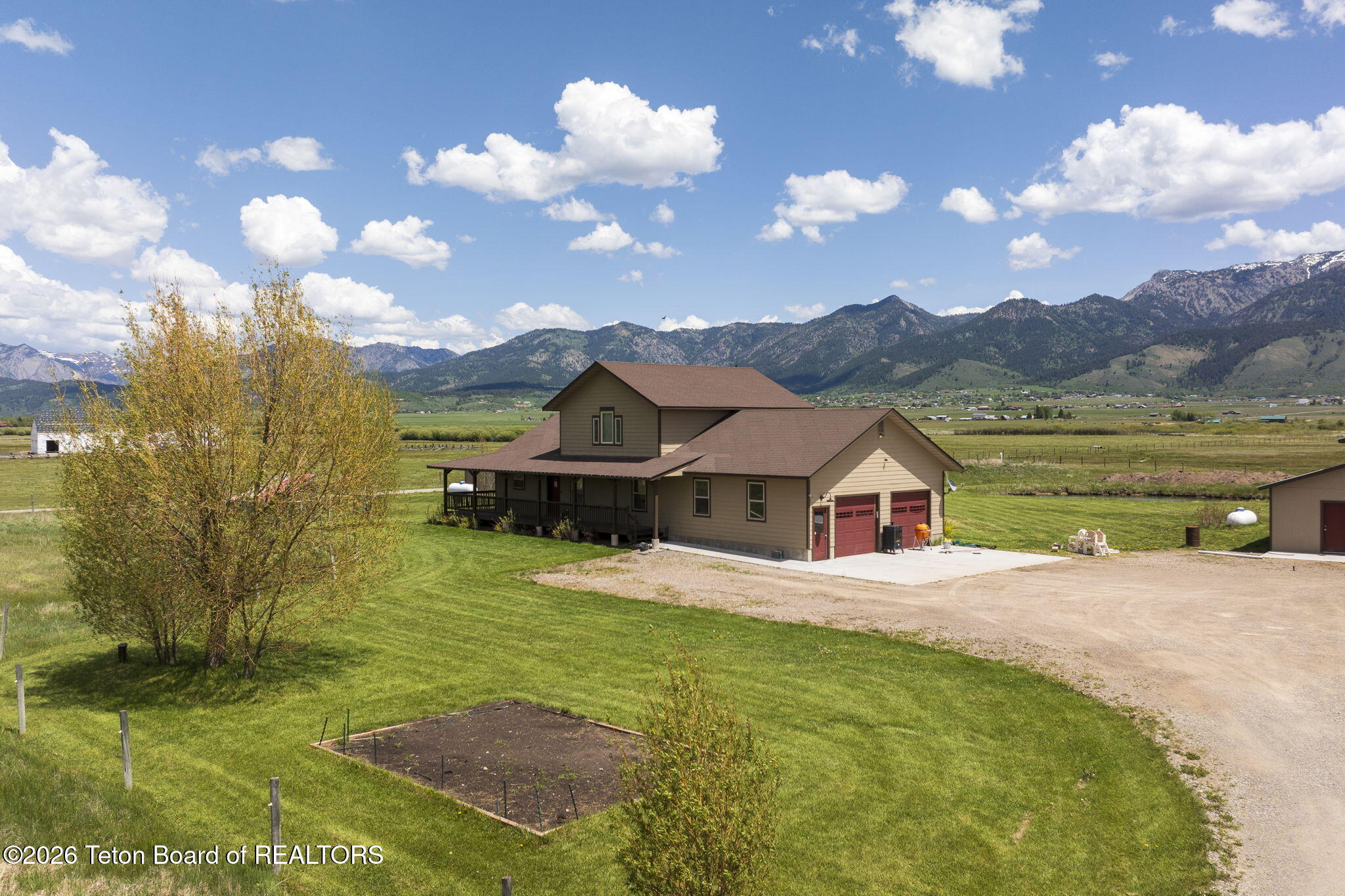 5352 COUNTY ROAD 114