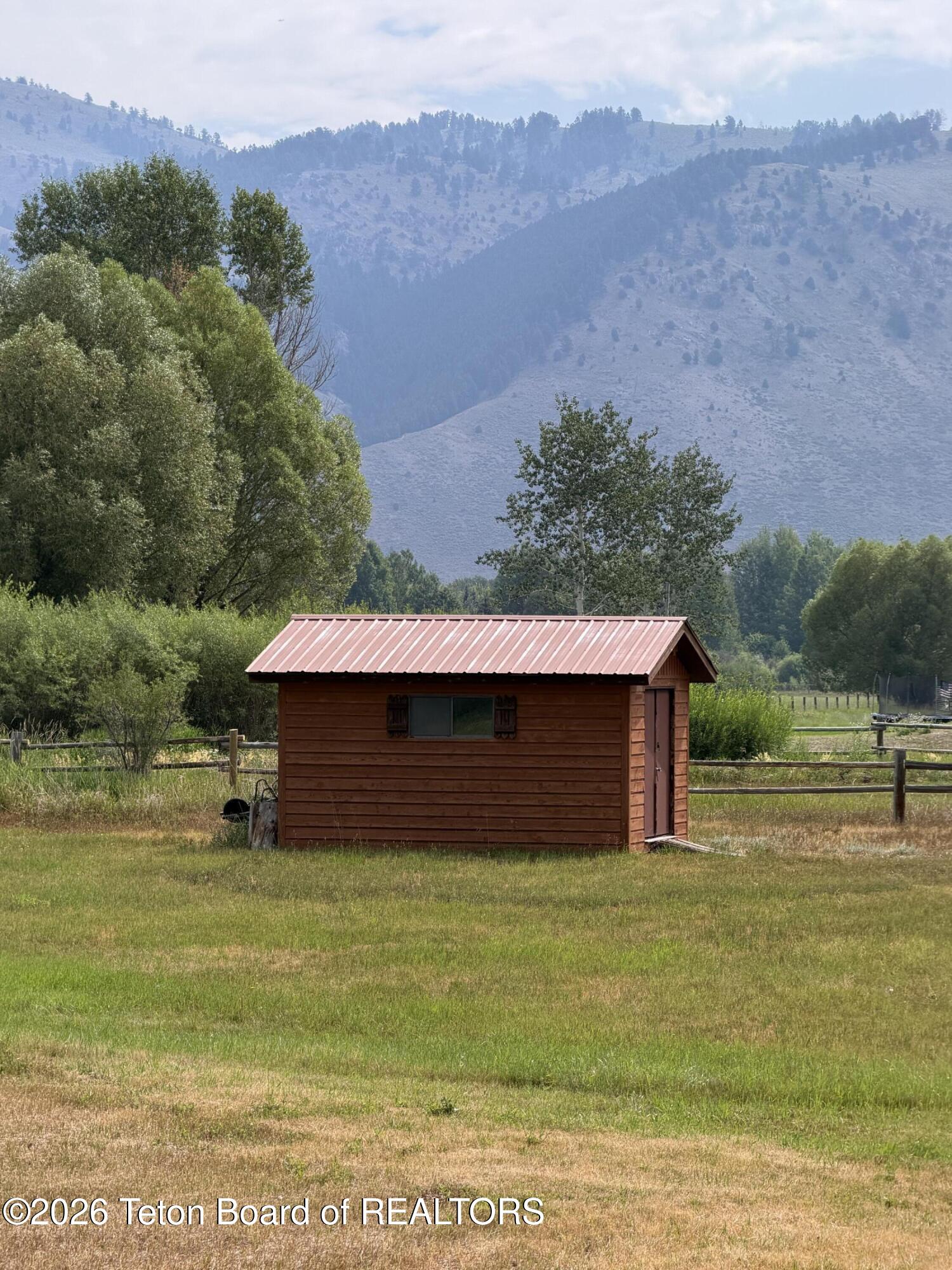 2425 GRAND TETON CIRCLE Circle