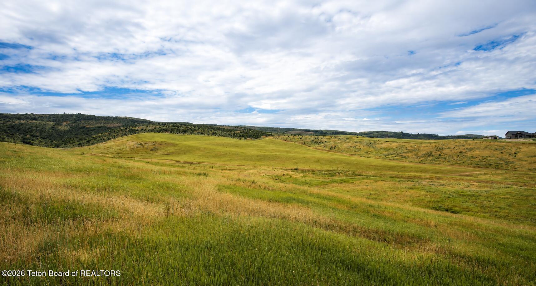 LOT 3 PAINTED HILLS