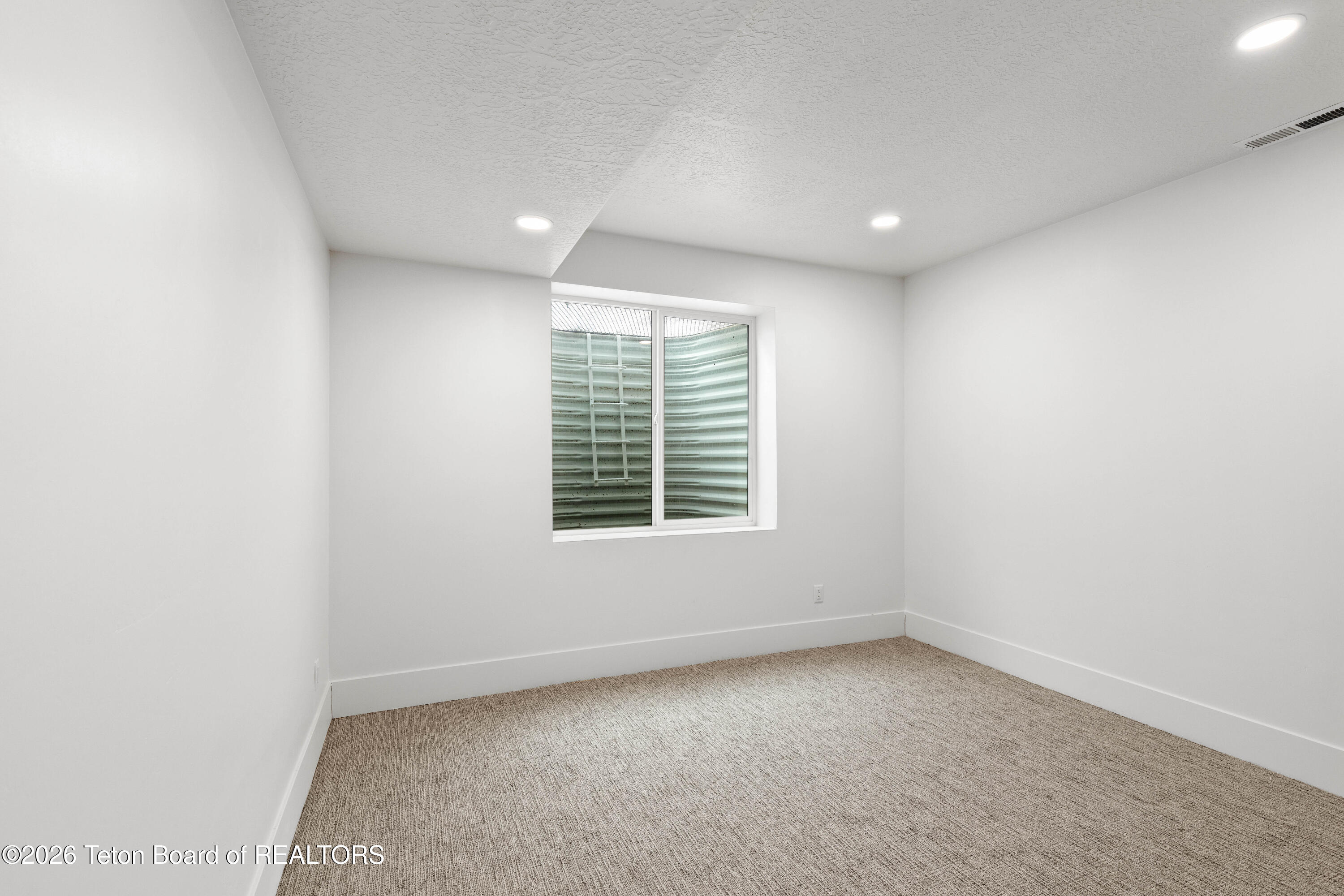275 ALTA Drive