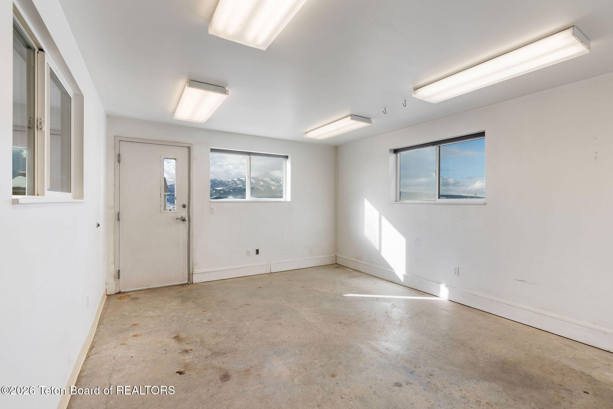 11/53 RORKE Road