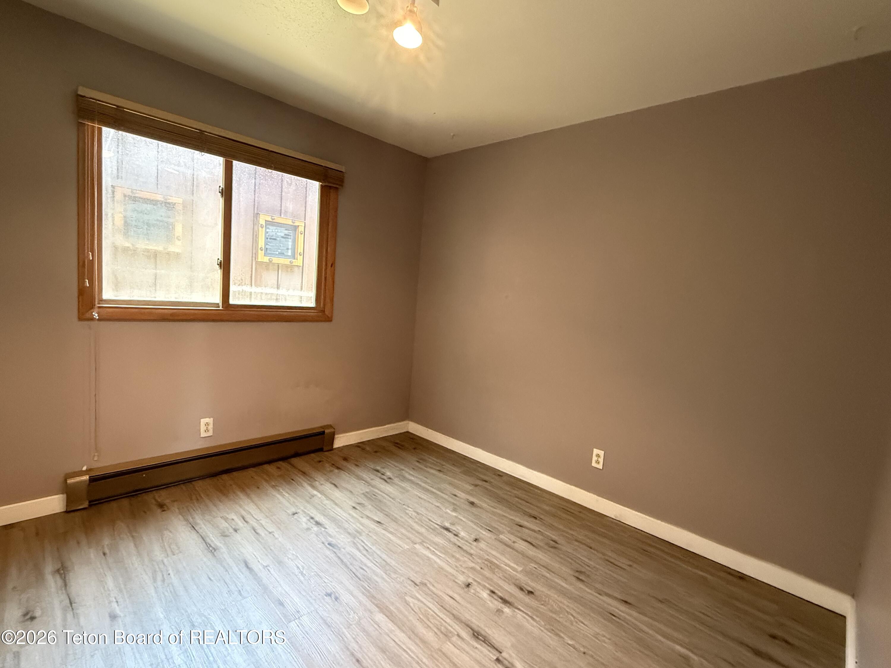 130 E KELLY Avenue 15