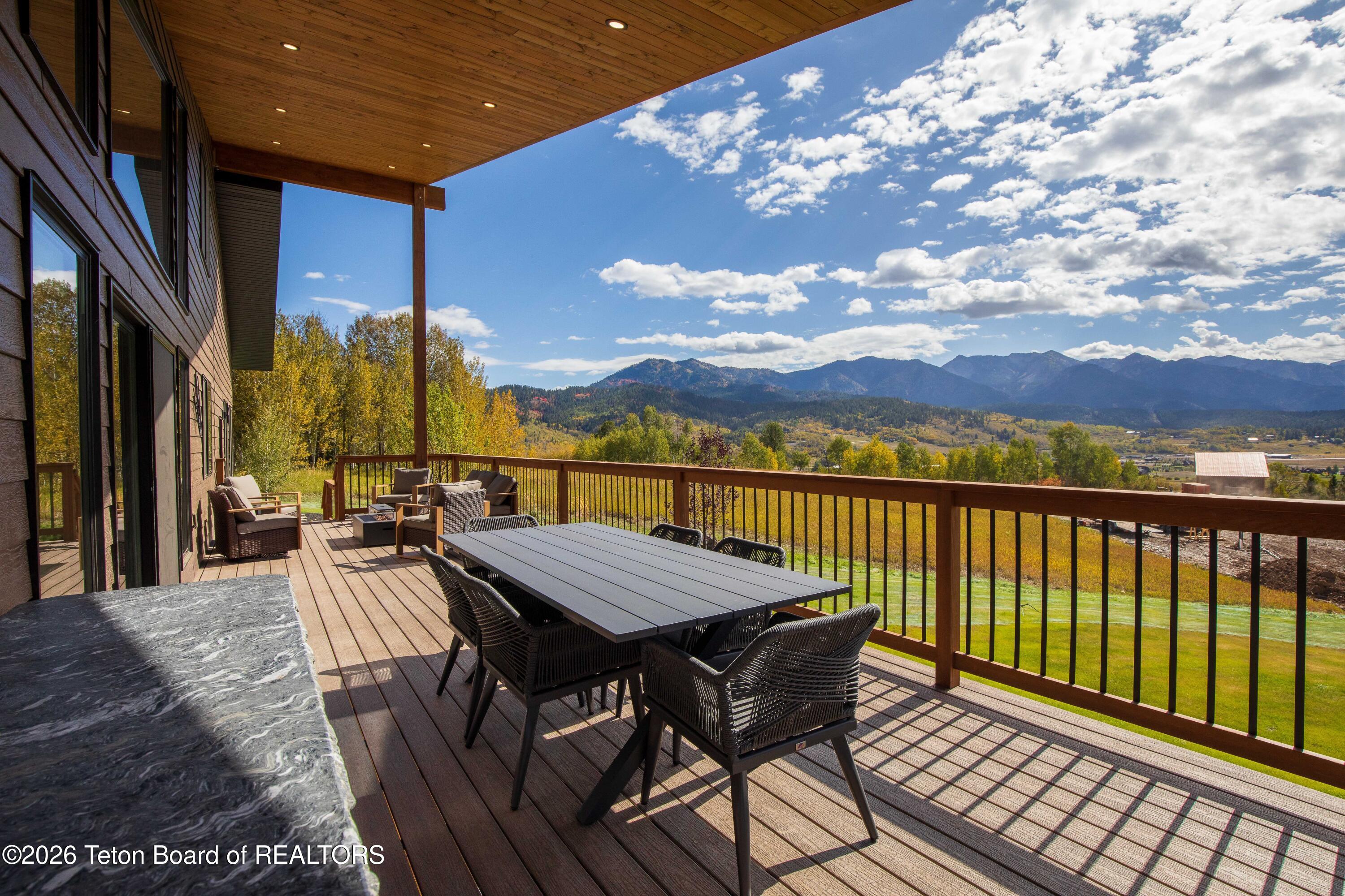 149 ALPINE MEADOW Loop