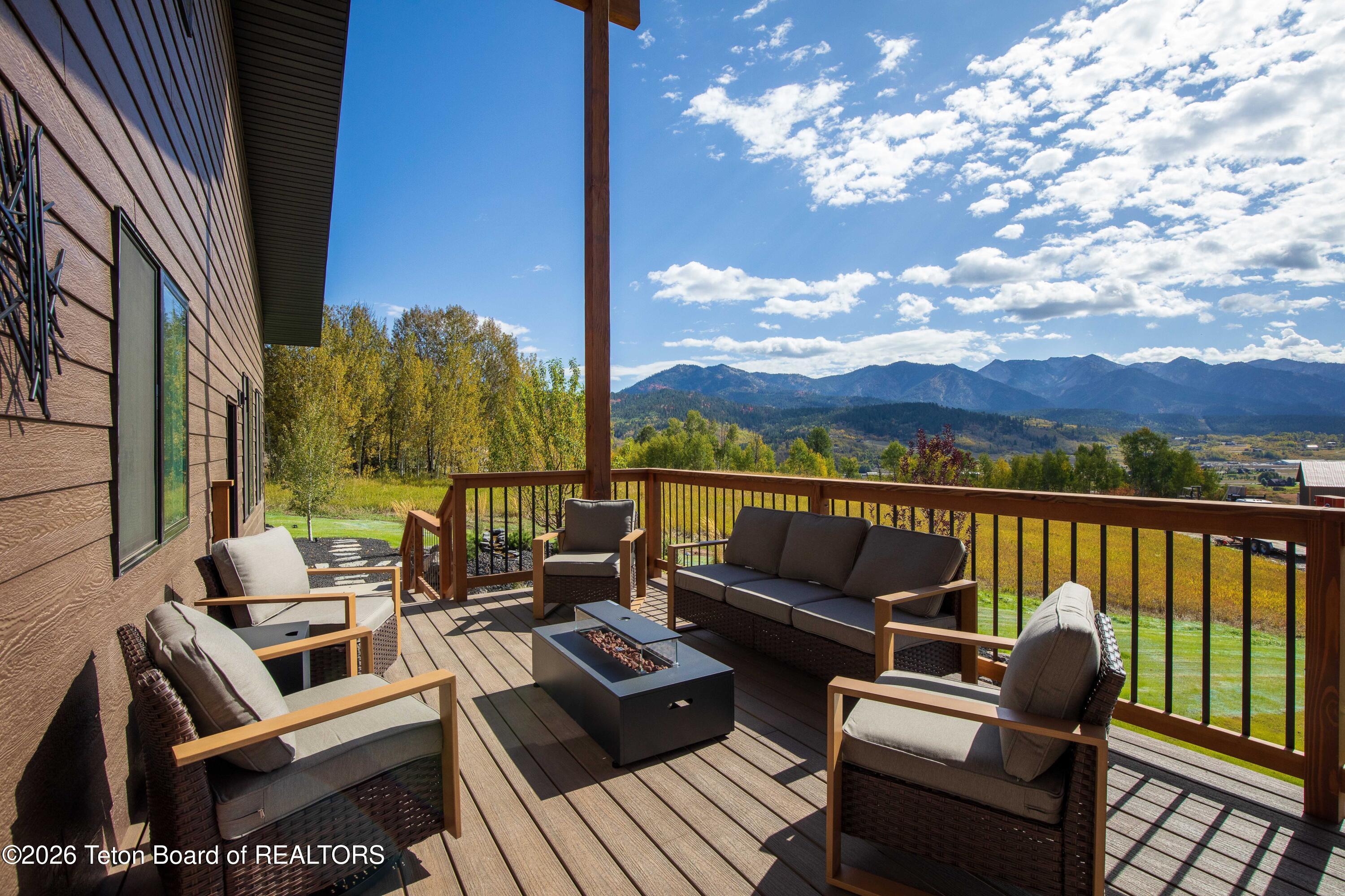 149 ALPINE MEADOW Loop