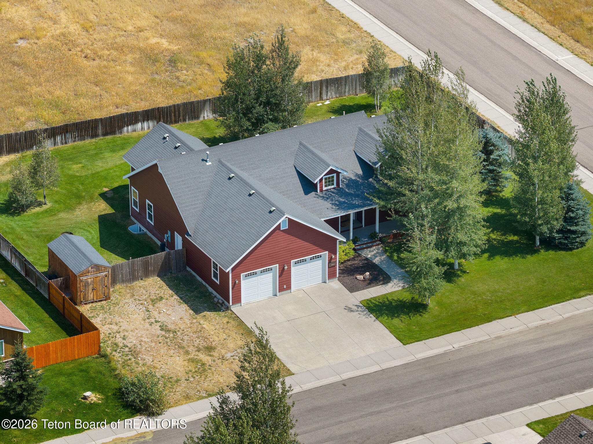 8841 AURORA Drive