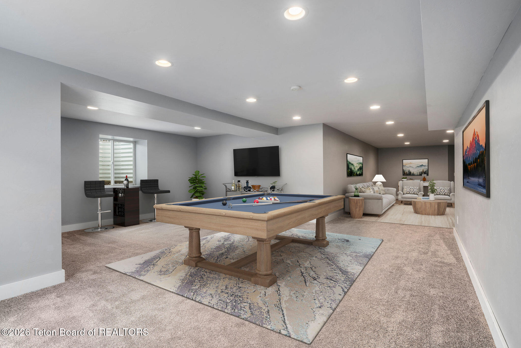 8841 AURORA Drive