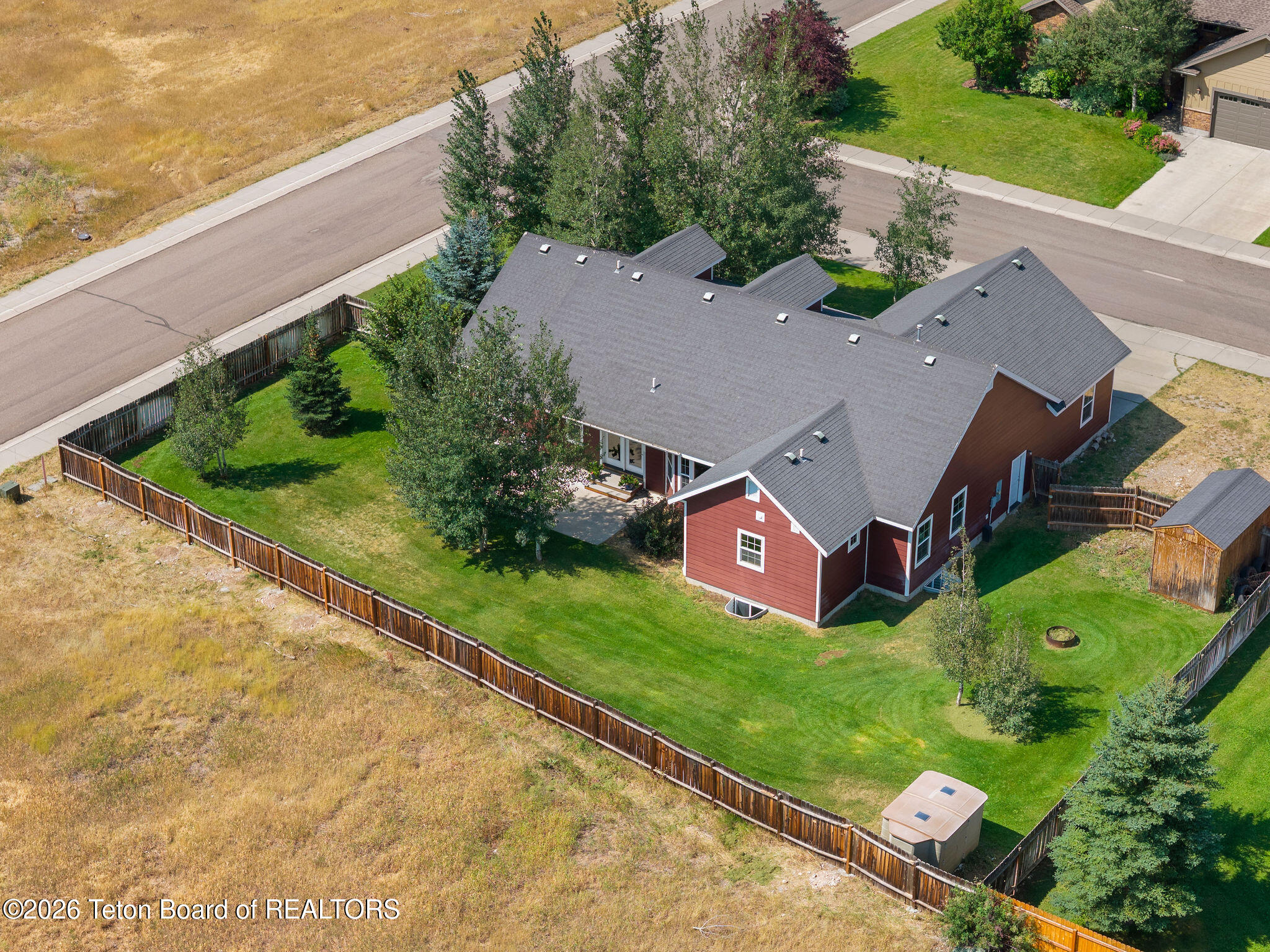 8841 AURORA Drive