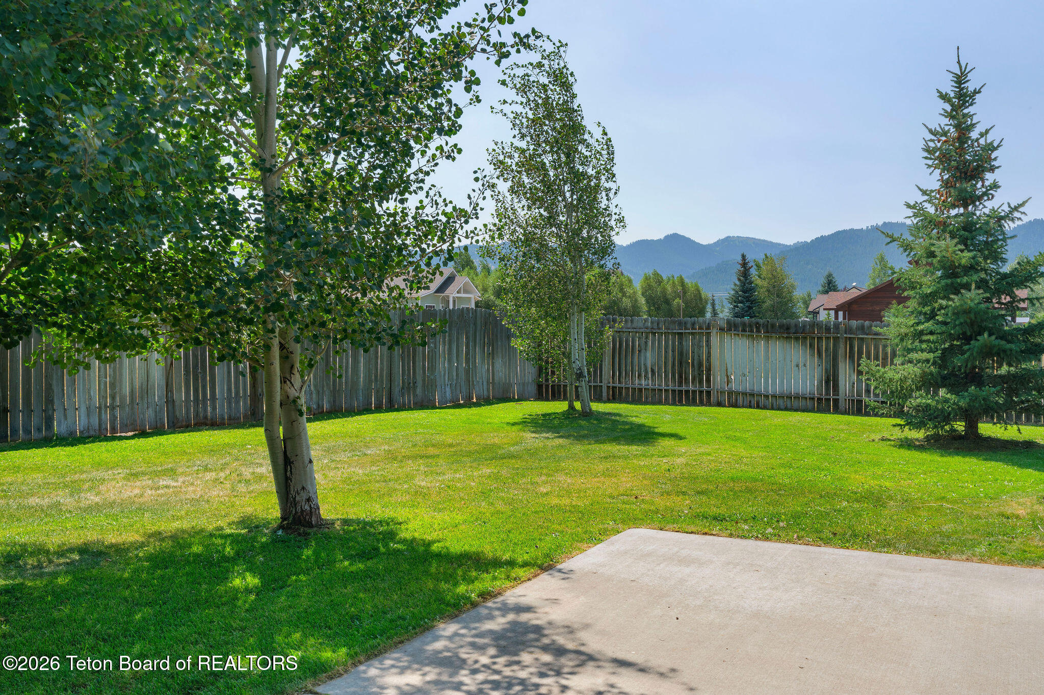 8841 AURORA Drive