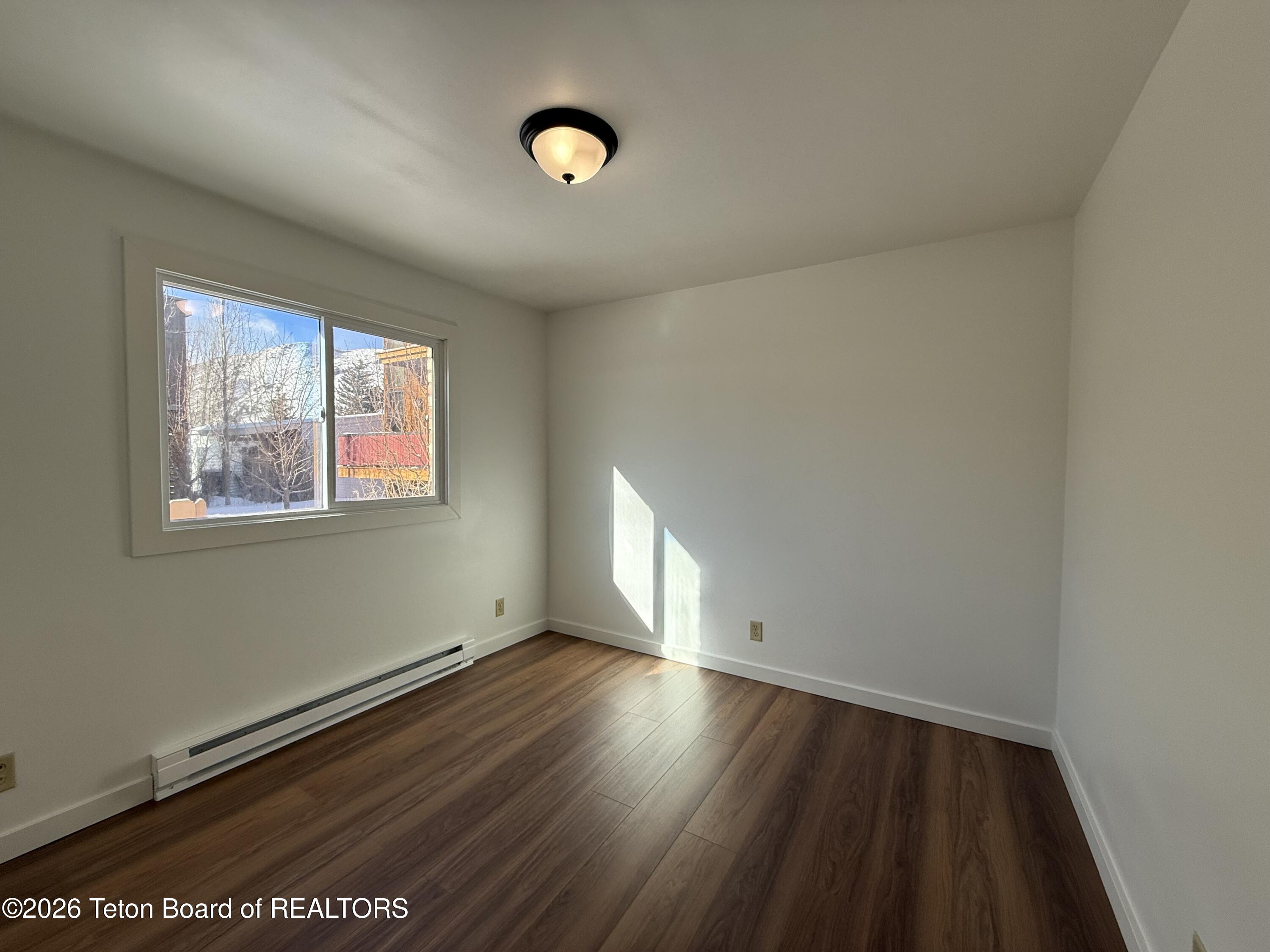 130 E KELLY Avenue 11