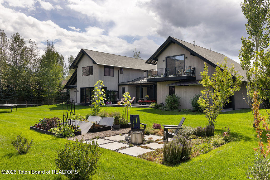 1268 MELODY CREEK Lane