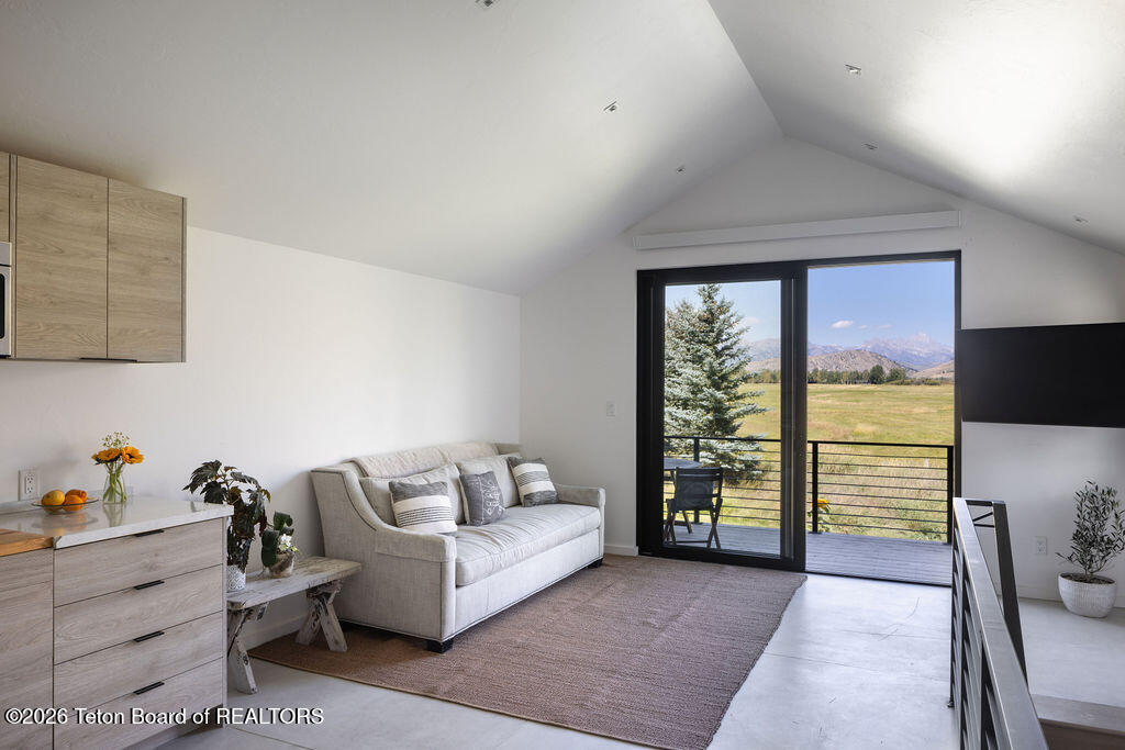1268 MELODY CREEK Lane