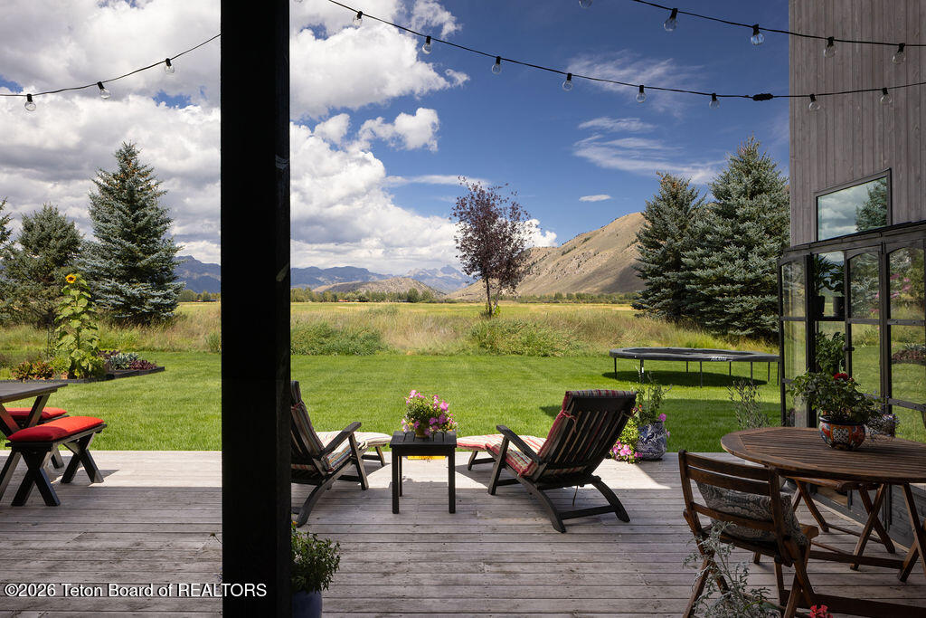 1268 MELODY CREEK Lane