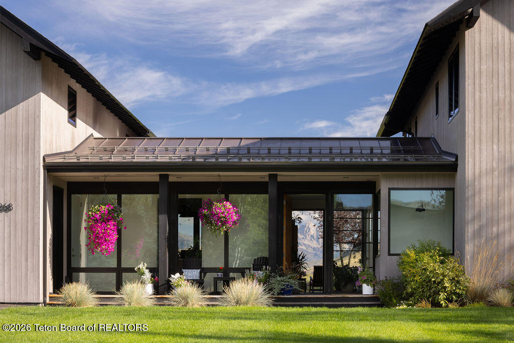 1268 MELODY CREEK Lane