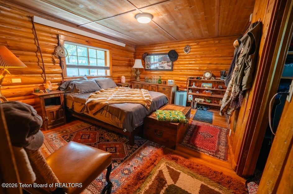 845 CACHE CREEK Drive