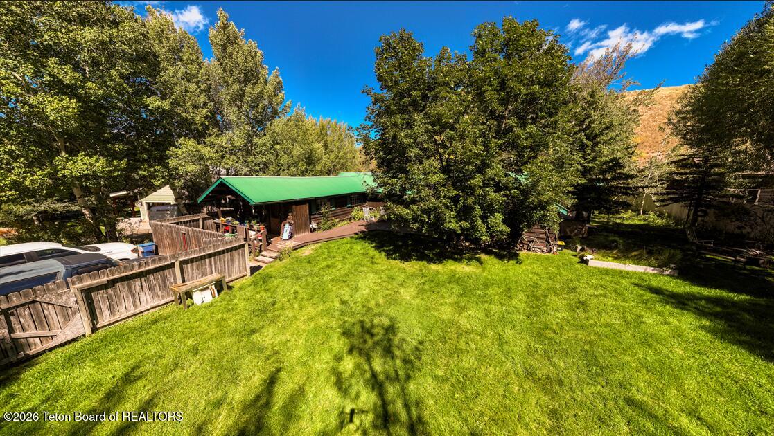 845 CACHE CREEK Drive