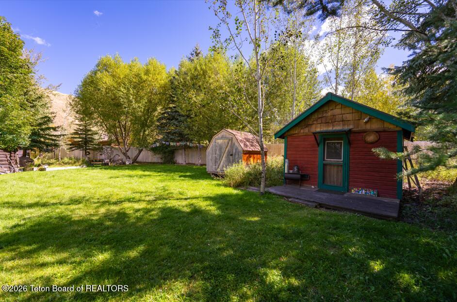 845 CACHE CREEK Drive