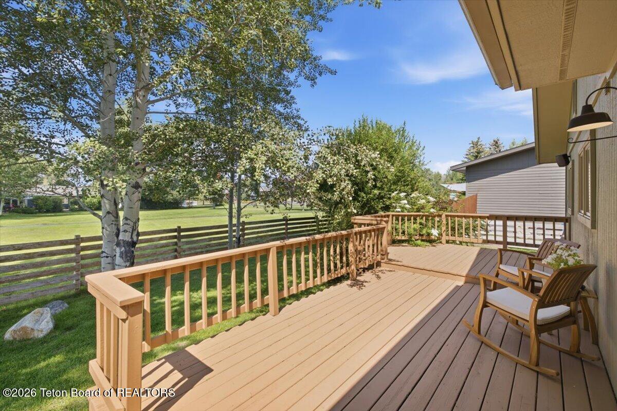 3052 MOUNTAIN VIEW Lane