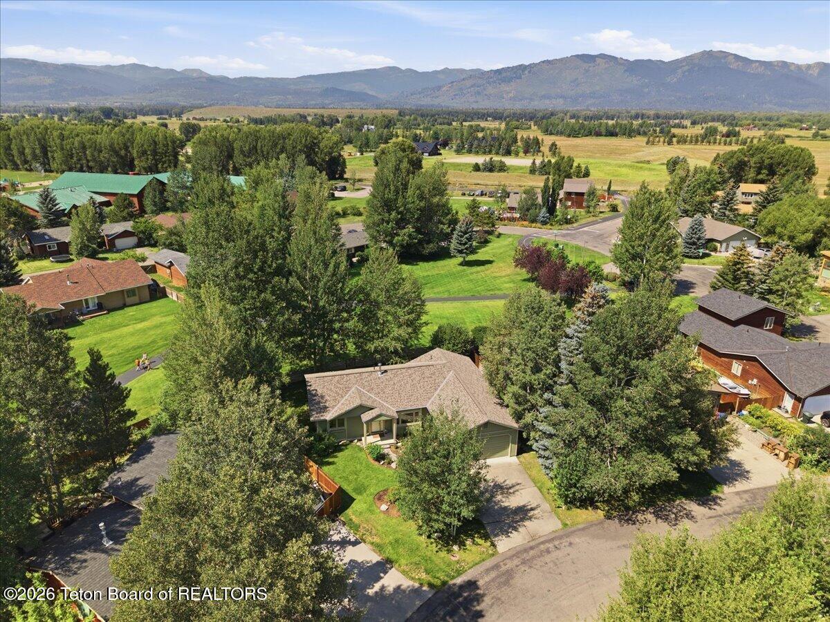 3052 MOUNTAIN VIEW Lane