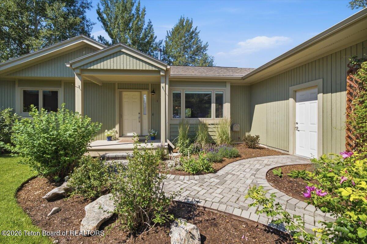 3052 MOUNTAIN VIEW Lane