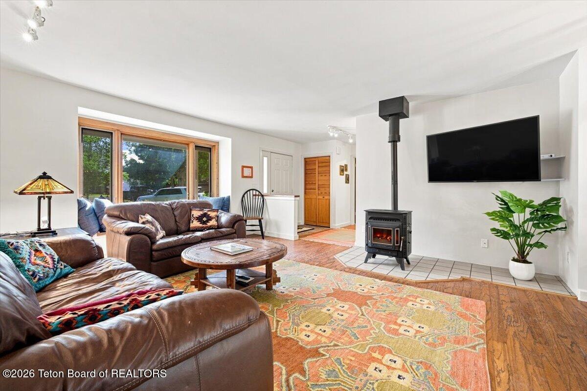 3052 MOUNTAIN VIEW Lane