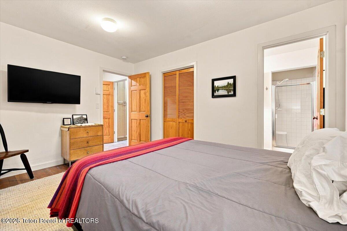 3052 MOUNTAIN VIEW Lane