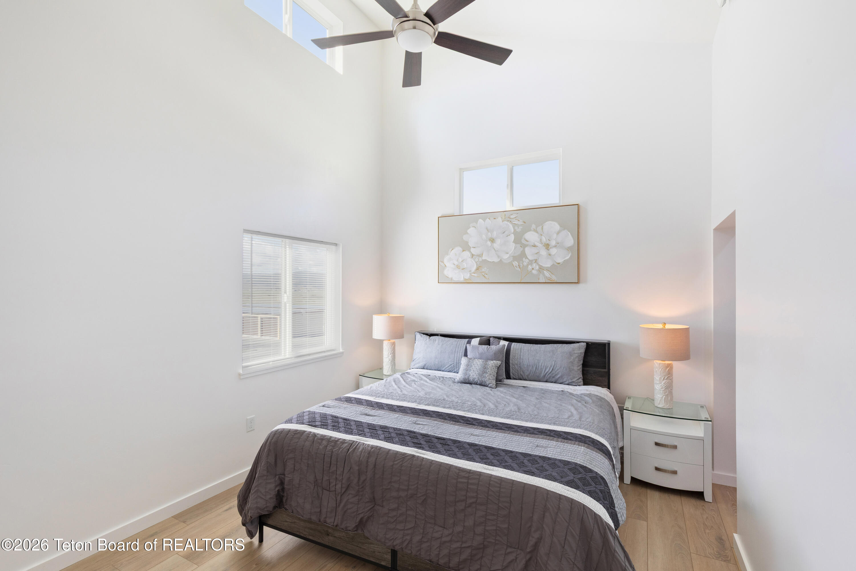 116 CLEARVIEW Drive
