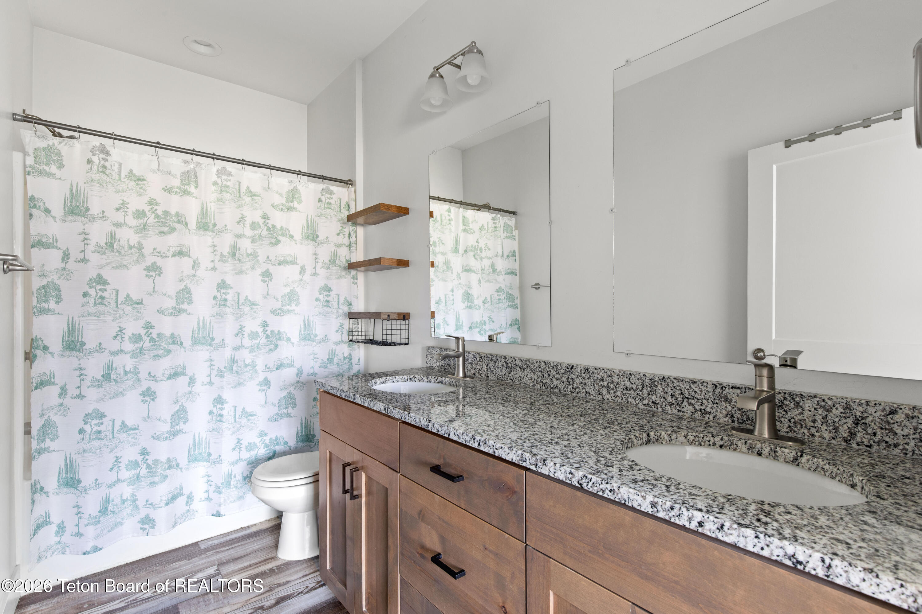 275 RIVER RIVER VIEW CIRCLE 2