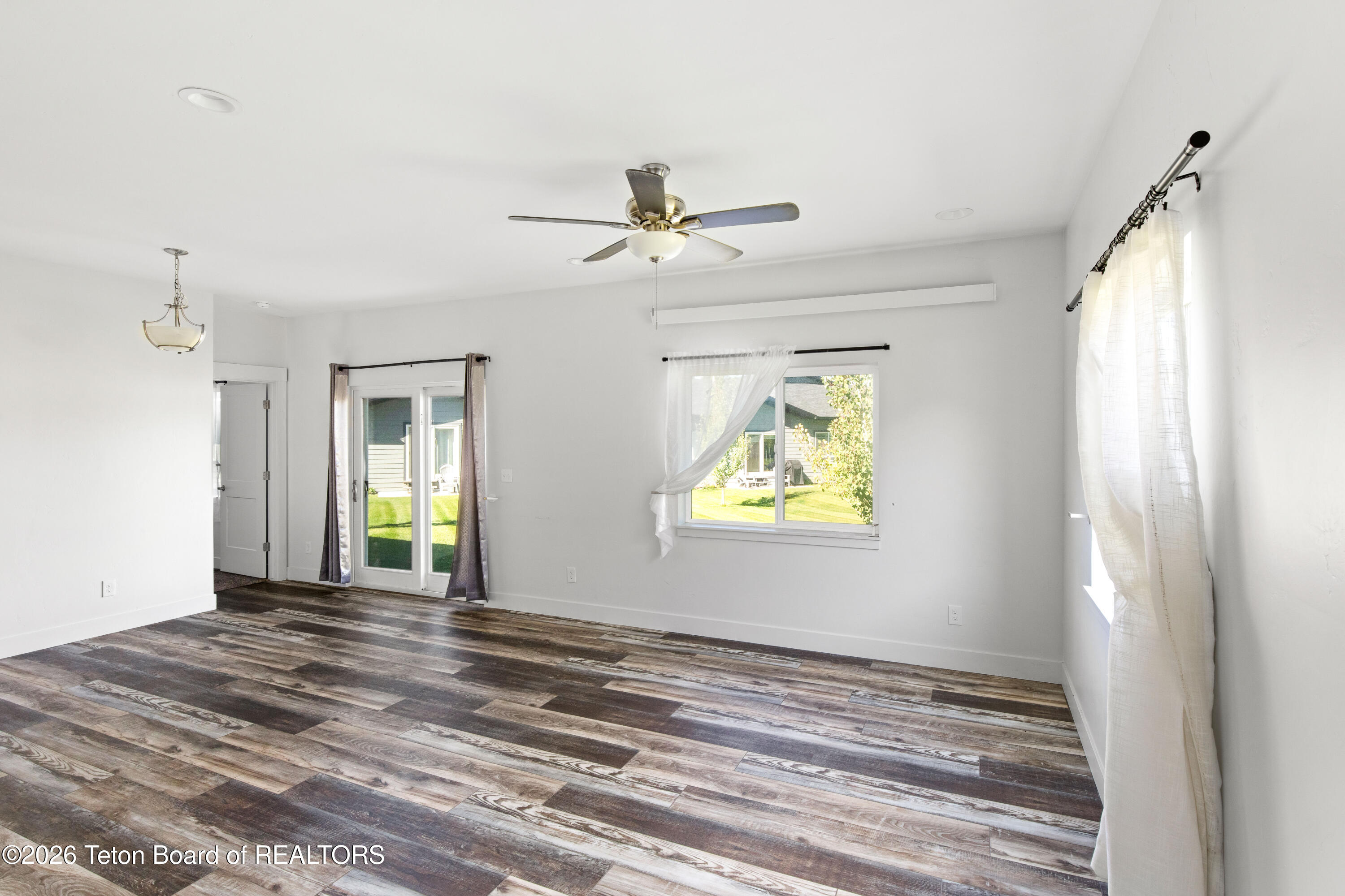 275 RIVER RIVER VIEW CIRCLE 2